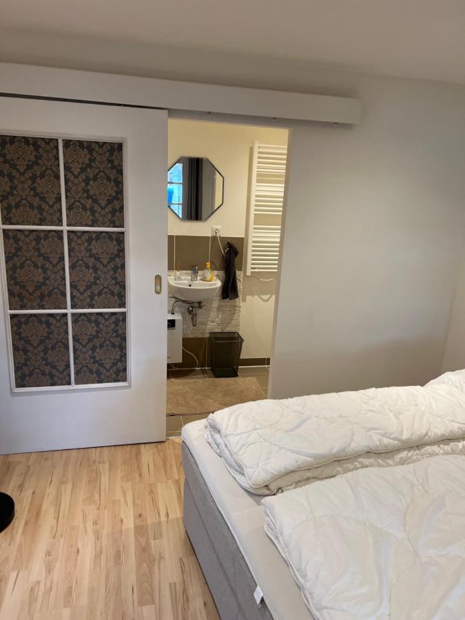 Loft Mit 2 Schlafzimmern Und E- Ladestation Apartment Fuerth Luaran gambar