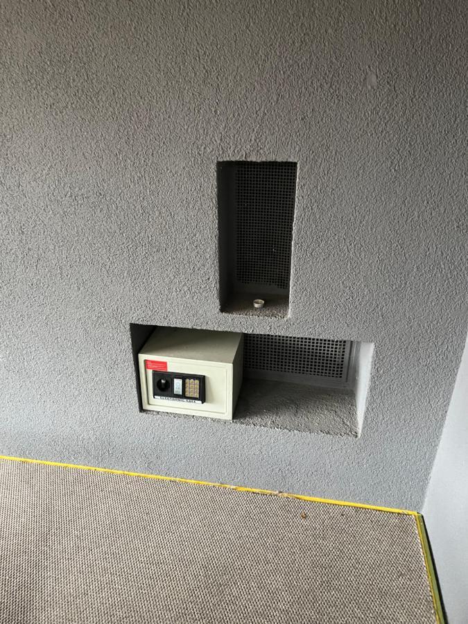 Loft Mit 2 Schlafzimmern Und E- Ladestation Apartment Fuerth Luaran gambar